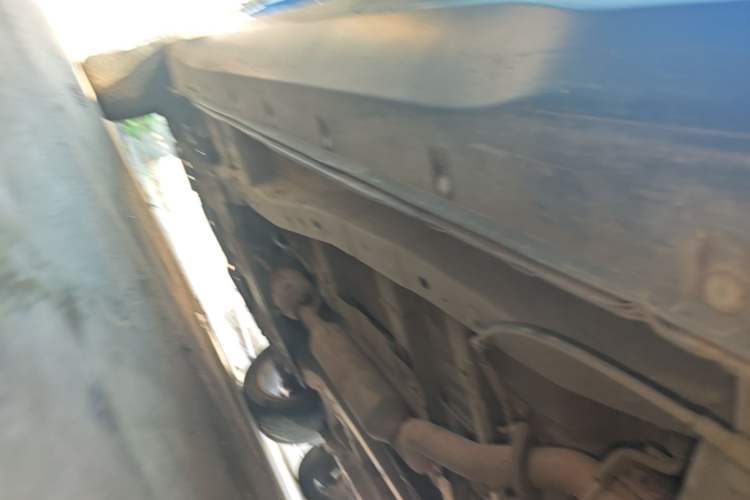 Used Dongfeng Fengon S560 2019 1.8L Manual Urban Model Left Side Sill