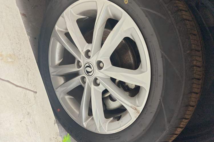 Used Dongfeng Fengon S560 2019 1.8L Manual Urban Model Right Front Wheel Hub