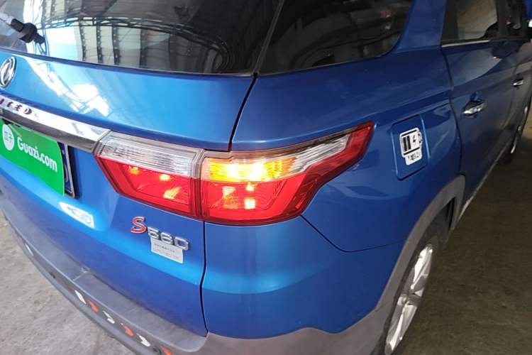 Used Dongfeng Fengon S560 2019 1.8L CVT Elite Model Right Rear Taillight