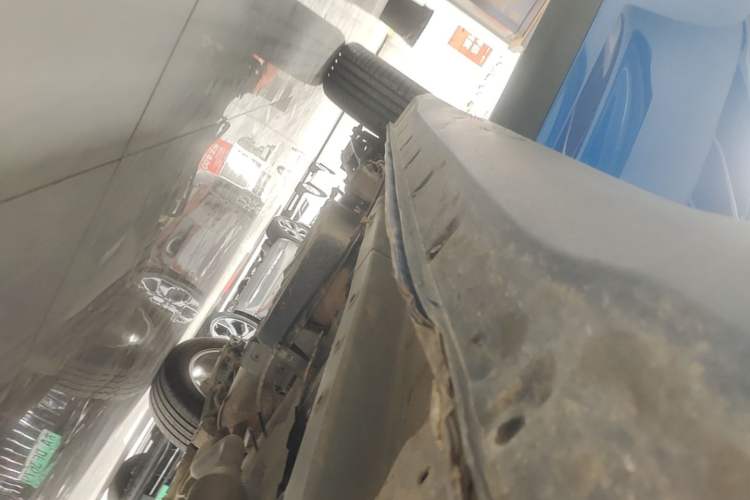 Used Dongfeng Fengon S560 2019 1.8L Manual Urban Model Right Side Sill