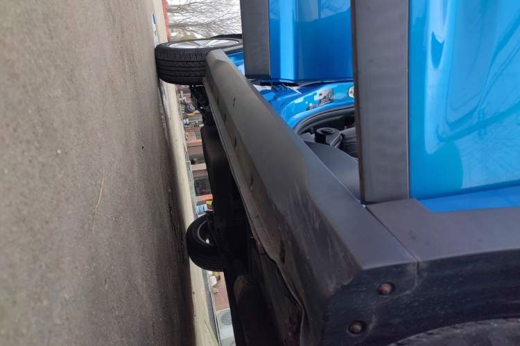 Used Dongfeng Fengon S560 2019 1.8L CVT Elite Model Right Side Sill