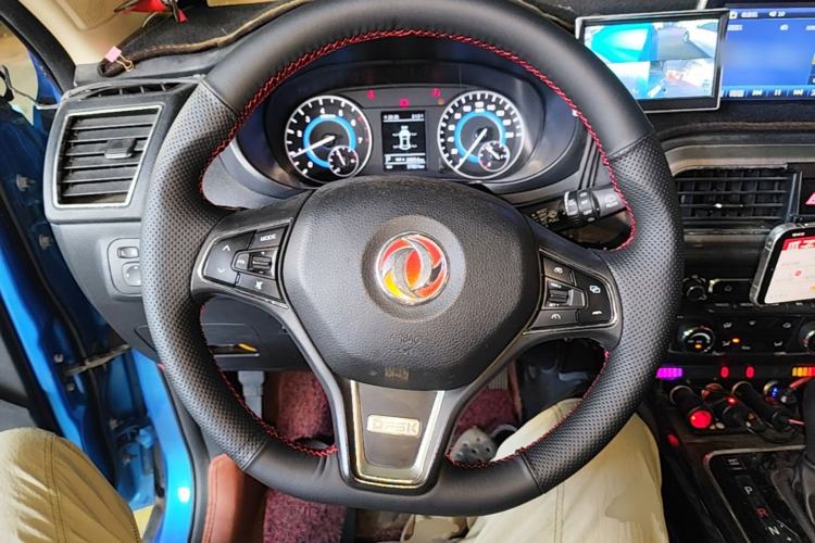 Used Dongfeng Fengon S560 2019 1.8L CVT Elite Model Steering Wheel