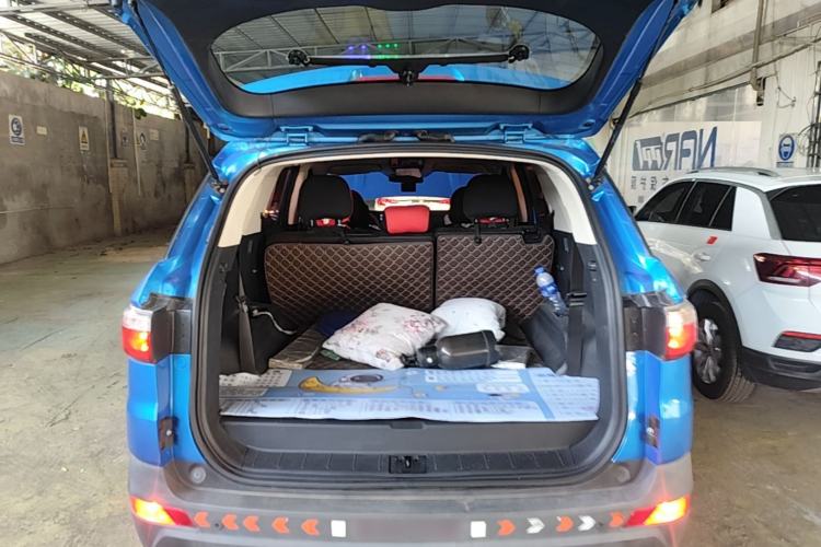 Used Dongfeng Fengon S560 2019 1.8L CVT Elite Model Trunk