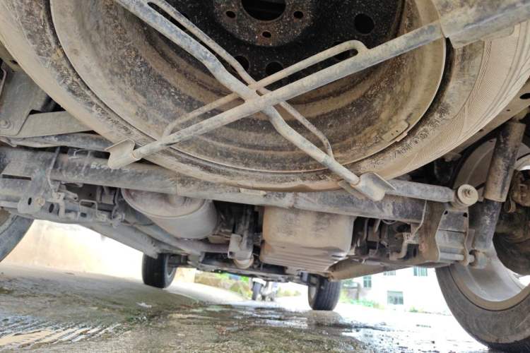 Used Dongfeng Fengon S560 2019 1.8L Manual Urban Model Chassis Rear