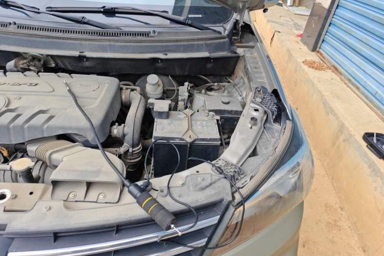 Used Dongfeng Fengon S560 2019 1.8L Manual Urban Model Engine Bay Left