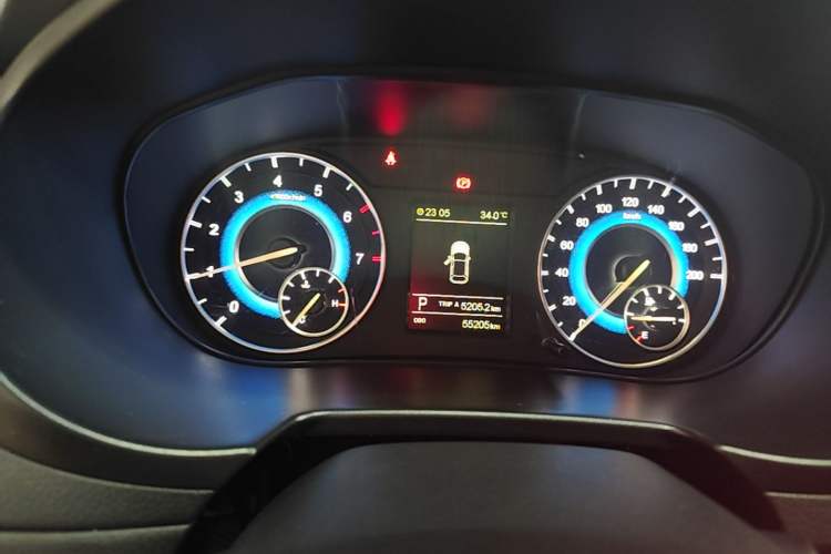 Used Dongfeng Fengon S560 2019 1.8L CVT Elite Model Instrument Cluster