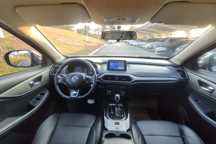 Used Dongfeng Fengon S560 2019 1.8L CVT Elite Model Interior 5