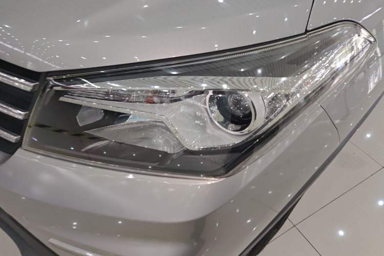 Used Dongfeng Fengon S560 2019 1.8L Manual Urban Model Left Front Headlight