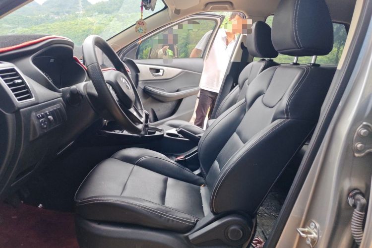 Used Dongfeng Fengon S560 2019 1.8L Manual Urban Model Left Front Seat