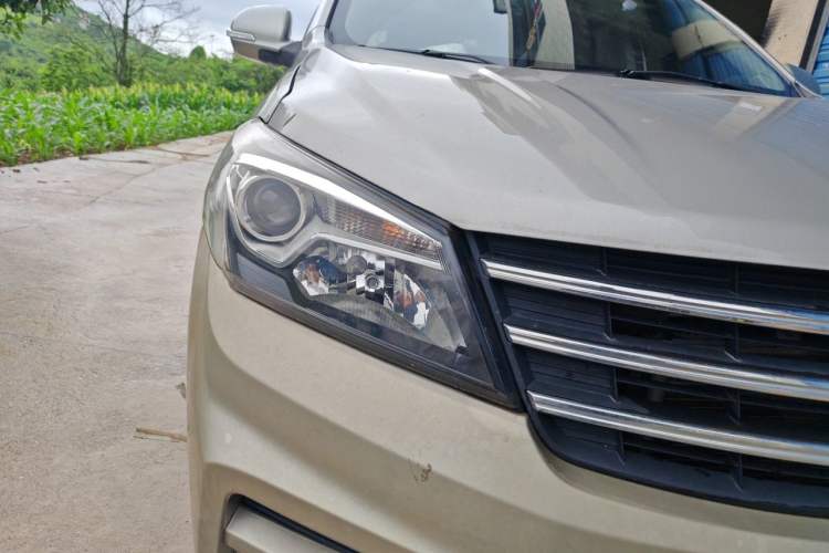 Used Dongfeng Fengon S560 2019 1.8L Manual Urban Model Right Front Headlight