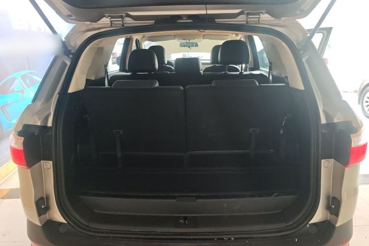 Used Dongfeng Fengon S560 2019 1.8L CVT Elite Model Trunk