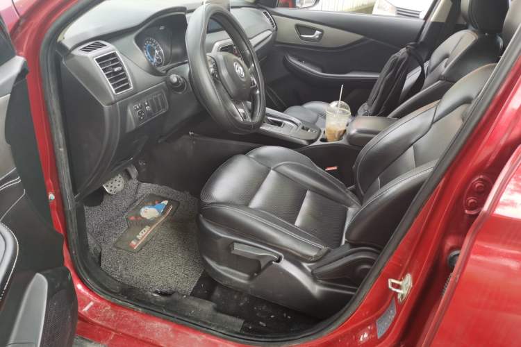 Used Dongfeng Fengon S560 2019 1.8L CVT Elite Model Driver Seat