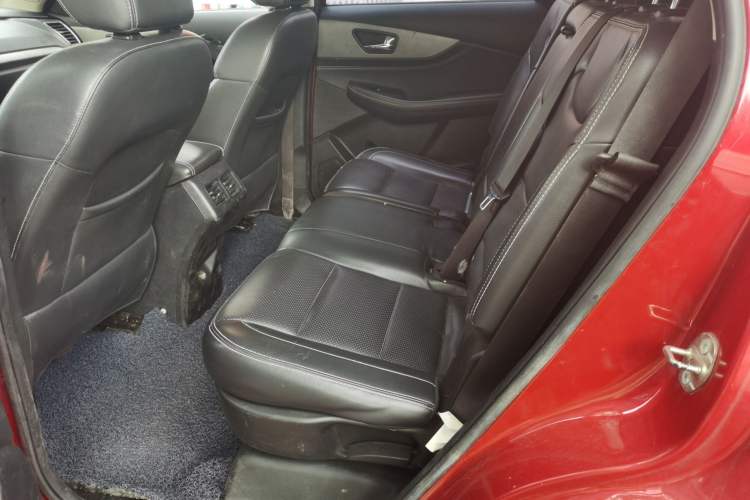 Used Dongfeng Fengon S560 2019 1.8L CVT Elite Model Left Rear Seat