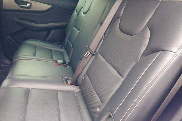 Used Dongfeng Fengon S560 2019 1.8L Manual Urban Model Left Rear Seat