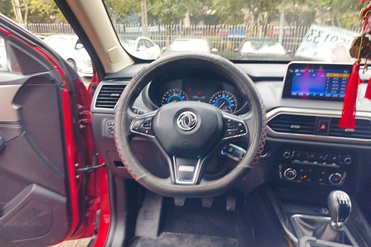 Used Dongfeng Fengon S560 2019 1.8L Manual Urban Model Steering Wheel