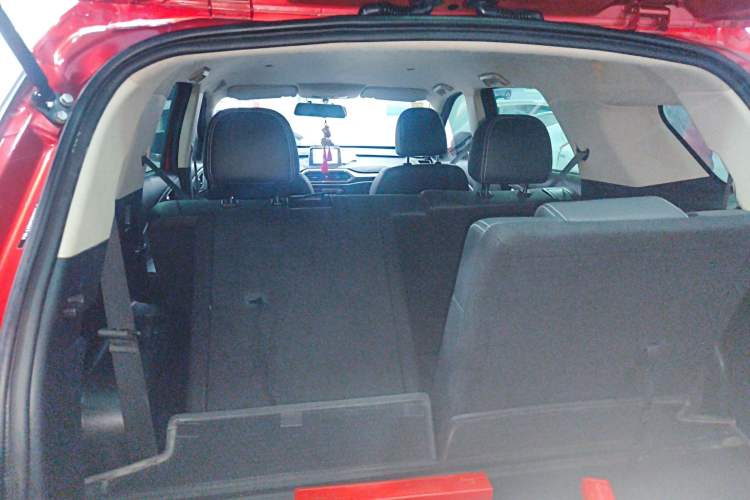 Used Dongfeng Fengon S560 2019 1.8L Manual Urban Model Trunk