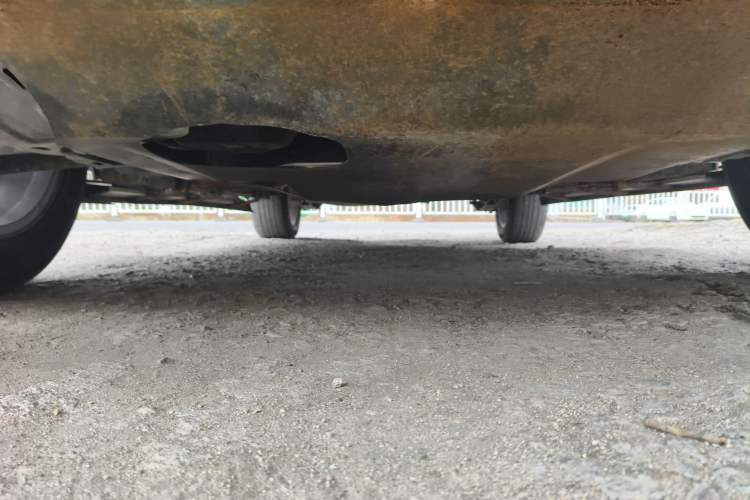 Used Dongfeng Fengon S560 2019 1.8L Manual Urban Model Chassis Front