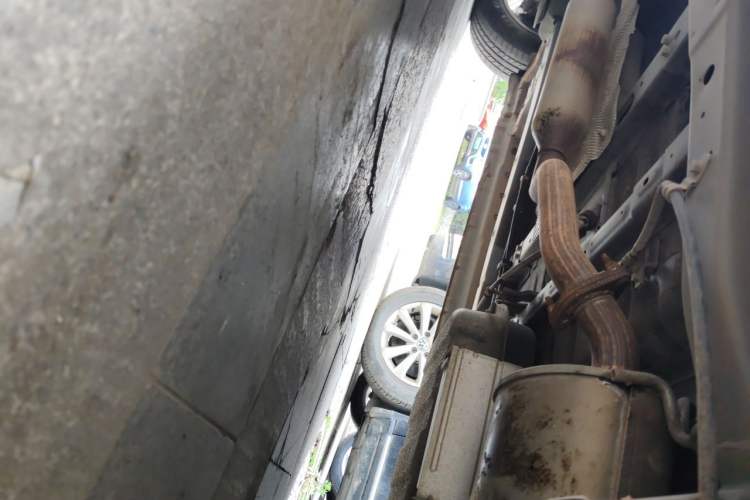 Used Dongfeng Fengon S560 2019 1.8L Manual Urban Model Chassis Rear Left