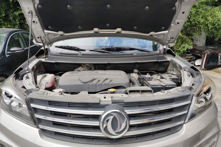 Used Dongfeng Fengon S560 2019 1.8L Manual Urban Model Engine Bay