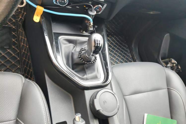 Used Dongfeng Fengon S560 2019 1.8L Manual Urban Model Gear Lever