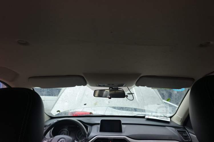 Used Dongfeng Fengon S560 2019 1.8L CVT Elite Model Headliner