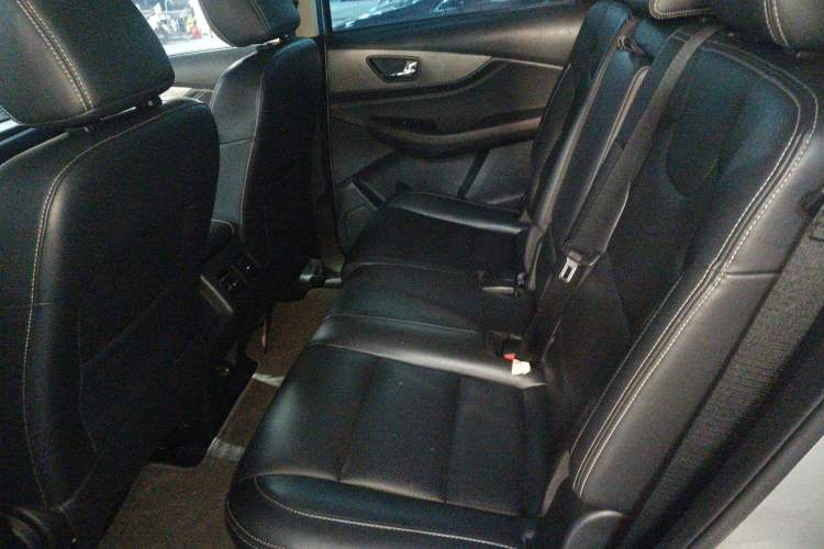 Used Dongfeng Fengon S560 2019 1.8L CVT Elite Model Left Rear Seat