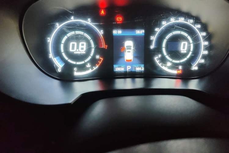Used Dongfeng Fengon S560 2019 1.8L CVT Comfort Edition Odometer Close Up
