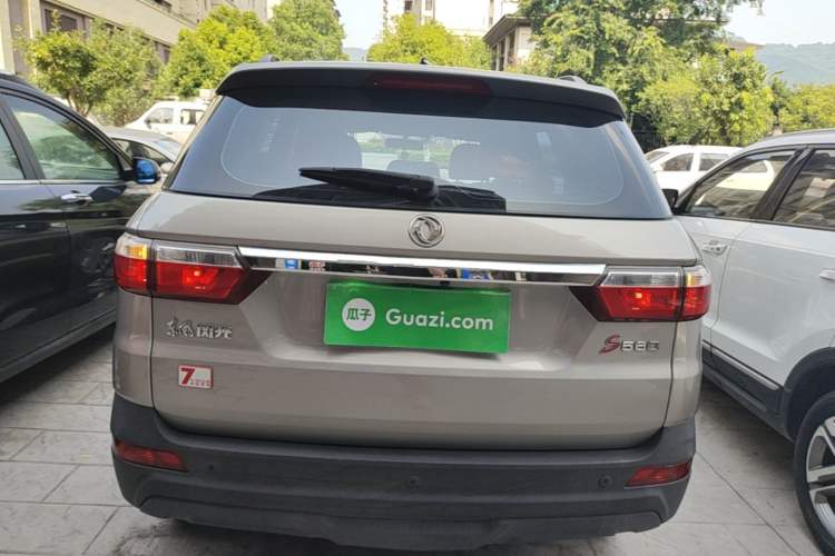 Used Dongfeng Fengon S560 2019 1.8L CVT Elite Model Rear