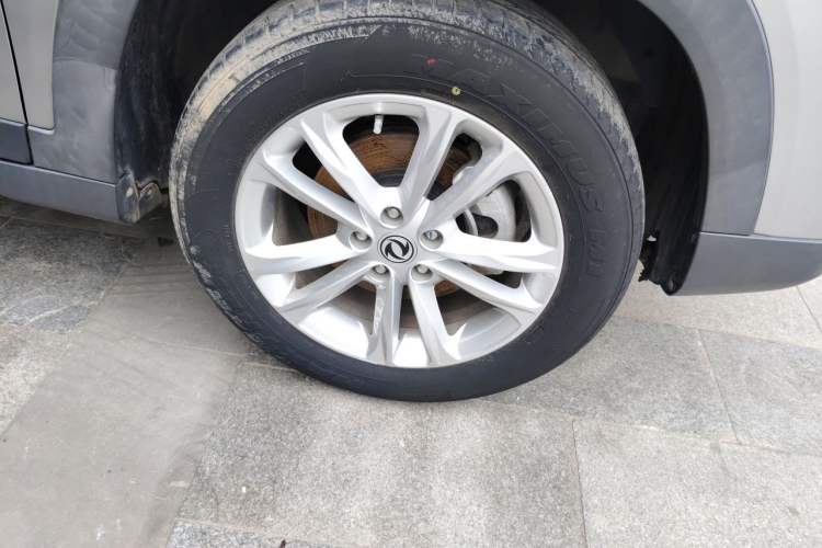 Used Dongfeng Fengon S560 2019 1.8L Manual Urban Model Right Front Wheel Hub