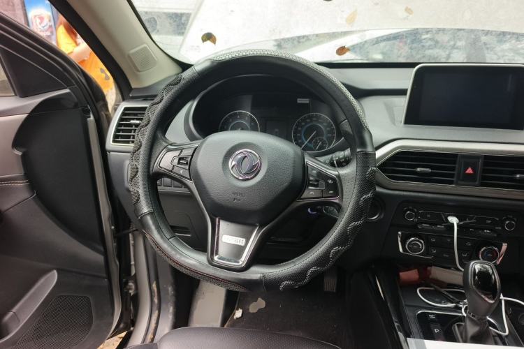 Used Dongfeng Fengon S560 2019 1.8L CVT Elite Model Steering Wheel
