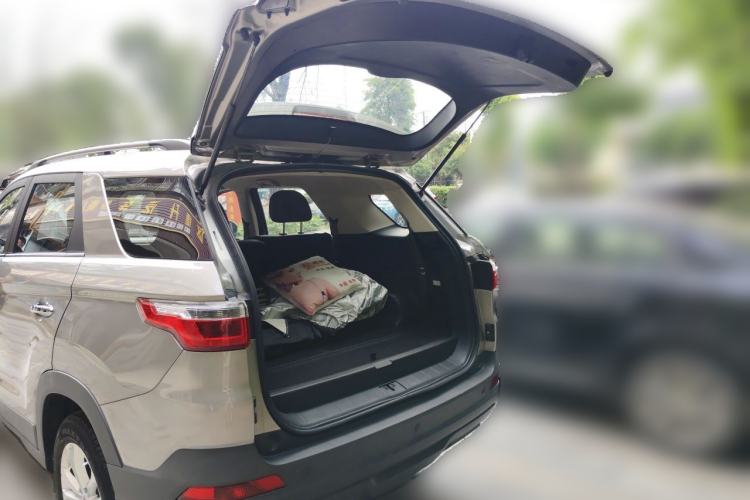 Used Dongfeng Fengon S560 2019 1.8L Manual Urban Model Trunk