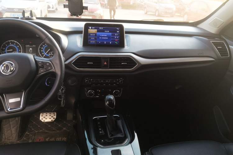 Used Dongfeng Fengon S560 2019 1.8L CVT Elite Model Audio And AC Panel