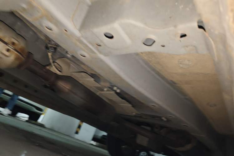 Used Dongfeng Fengon S560 2019 1.8L CVT Elite Model Chassis Front Left