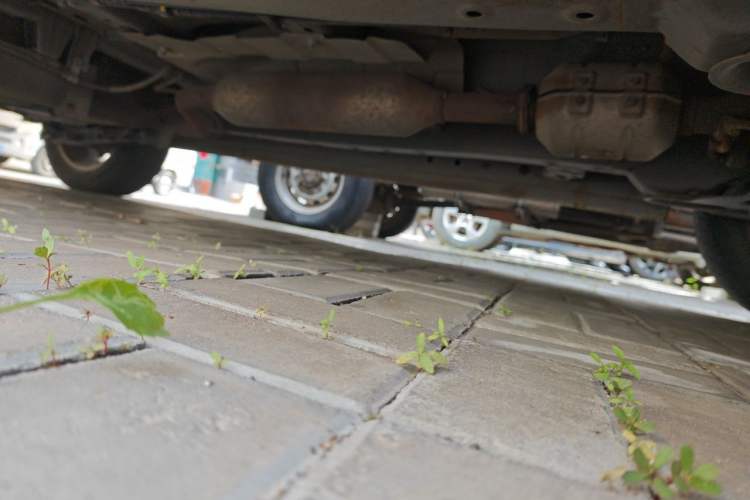 Used Dongfeng Fengon S560 2019 1.8L Manual Urban Model Chassis Front Right