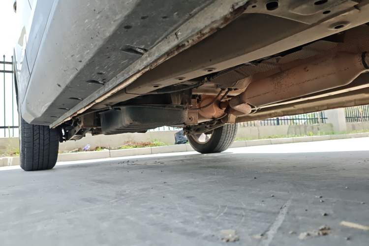 Used Dongfeng Fengon S560 2019 1.8L Manual Urban Model Chassis Front Right