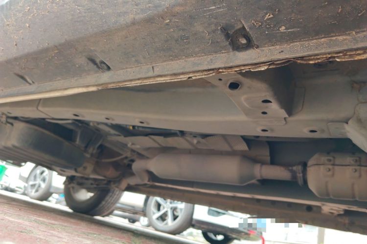 Used Dongfeng Fengon S560 2019 1.8L Manual Urban Model Chassis Front Right