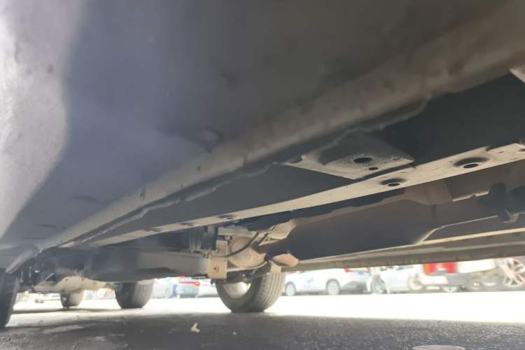 Used Dongfeng Fengon S560 2019 1.8L Manual Urban Model Chassis Front Right