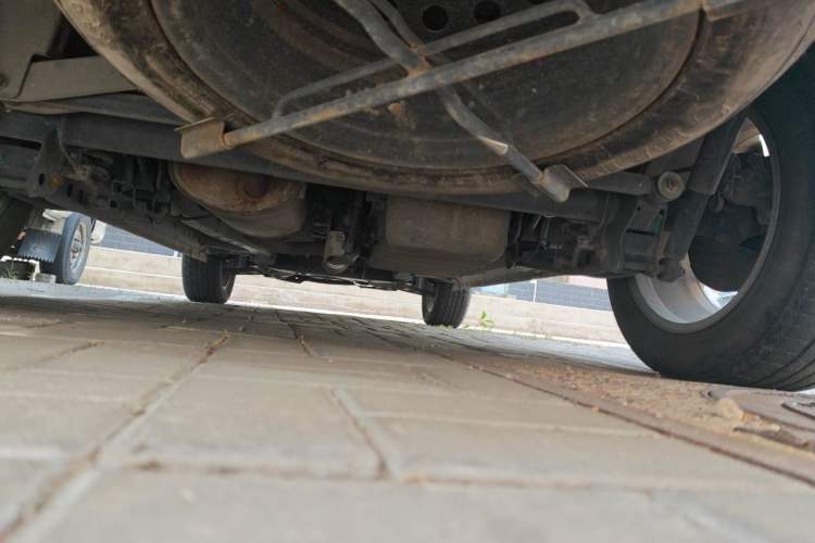 Used Dongfeng Fengon S560 2019 1.8L Manual Urban Model Chassis Rear