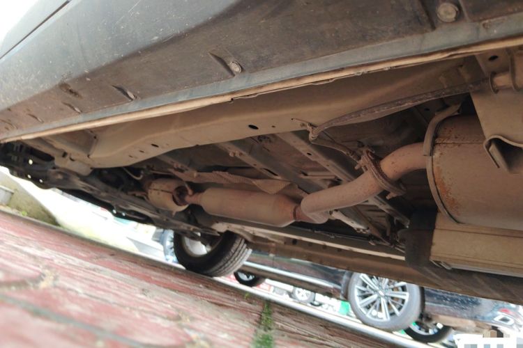 Used Dongfeng Fengon S560 2019 1.8L Manual Urban Model Chassis Rear Left