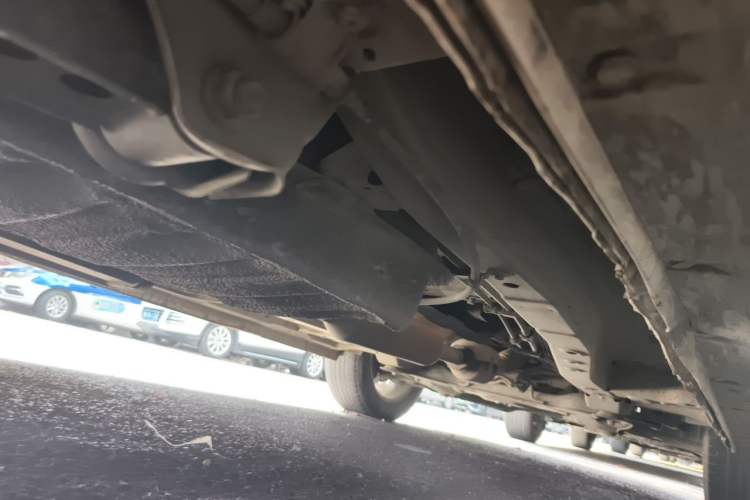 Used Dongfeng Fengon S560 2019 1.8L Manual Urban Model Chassis Rear Right