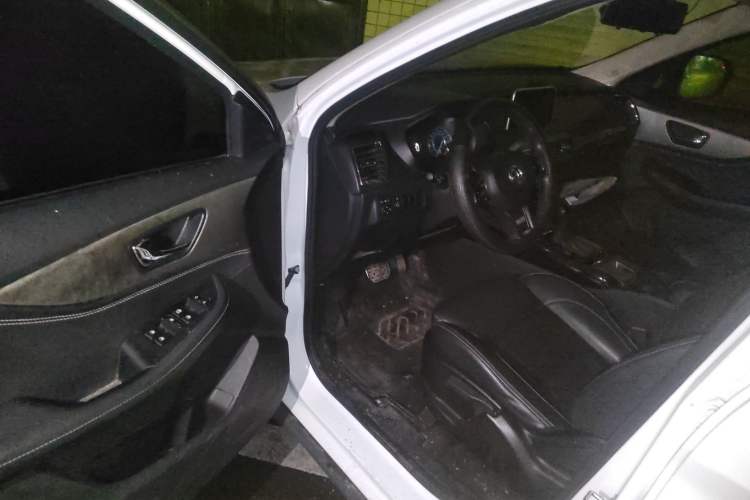 Used Dongfeng Fengon S560 2019 1.8L CVT Elite Model Driver Seat
