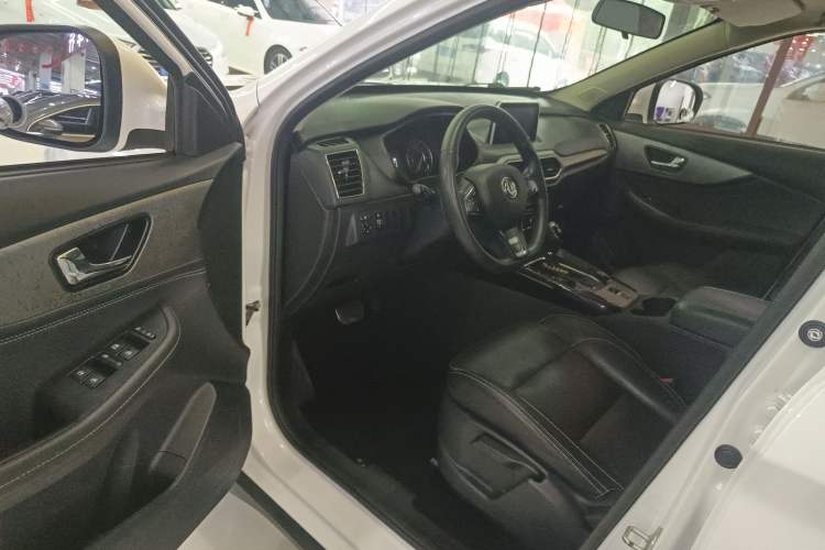 Used Dongfeng Fengon S560 2019 1.8L CVT Elite Model Driver Seat