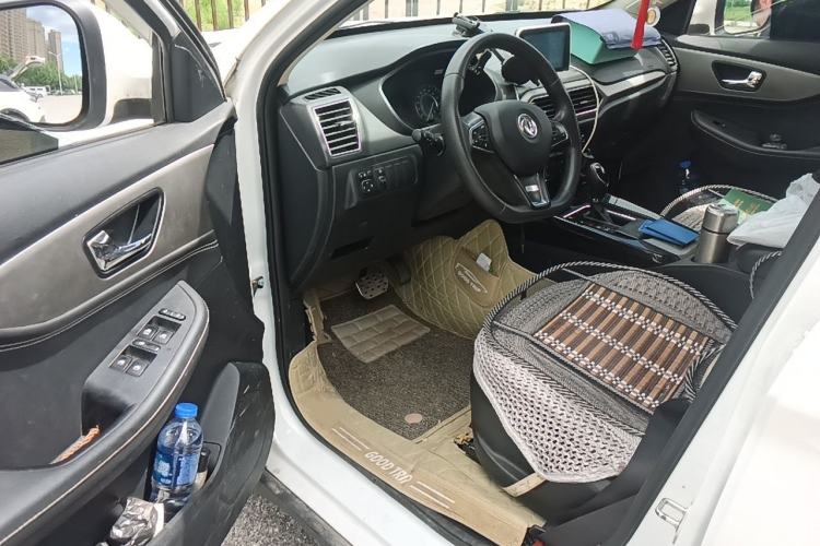 Used Dongfeng Fengon S560 2019 1.8L CVT Elite Model Driver Seat