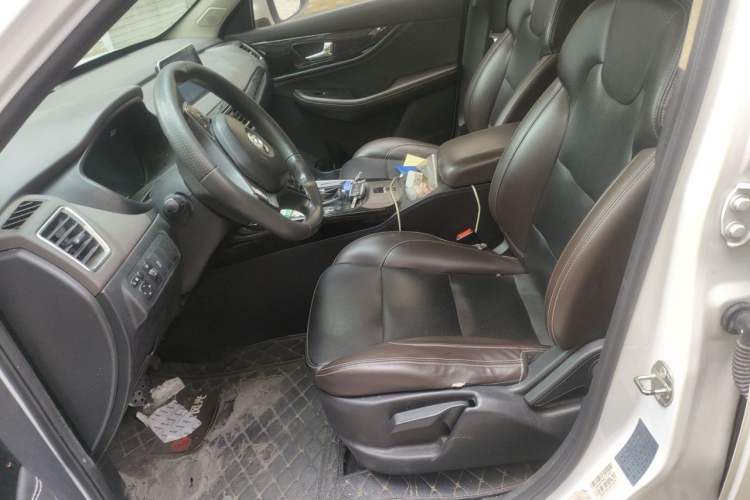 Used Dongfeng Fengon S560 2019 1.8L CVT Comfort Edition Driver Seat