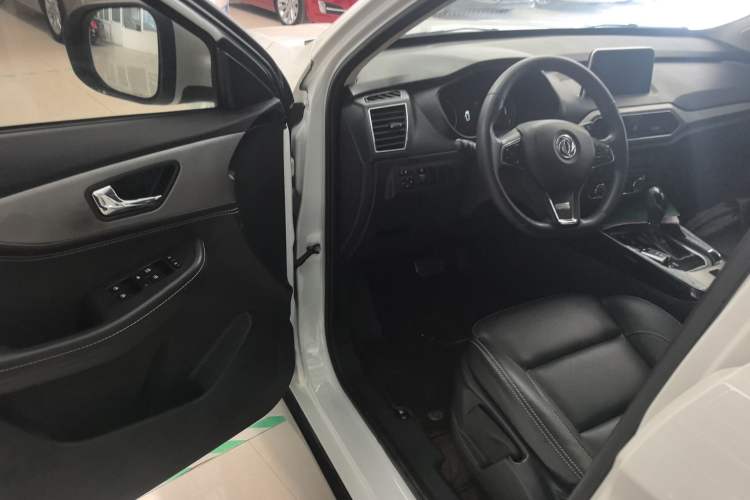 Used Dongfeng Fengon S560 2019 1.8L CVT Elite Model Driver Seat