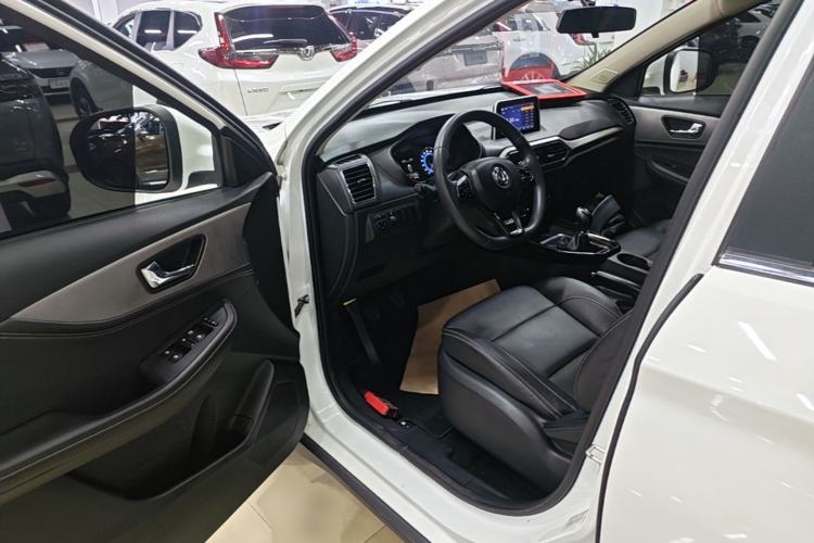 Used Dongfeng Fengon S560 2019 1.8L Manual Urban Model Driver Seat