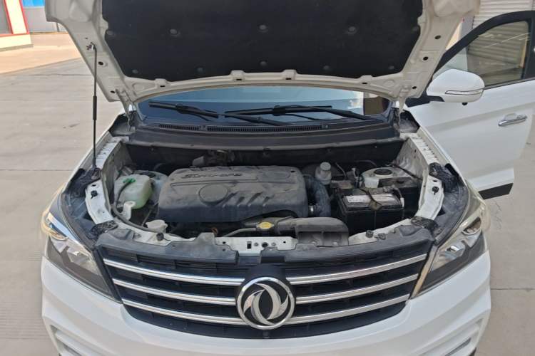 Used Dongfeng Fengon S560 2019 1.8L Manual Urban Model Engine Bay
