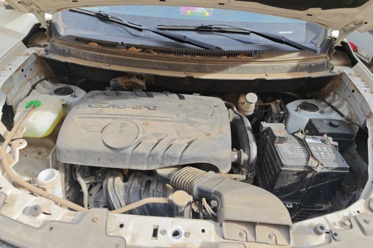 Used Dongfeng Fengon S560 2019 1.8L Manual Urban Model Engine Bay