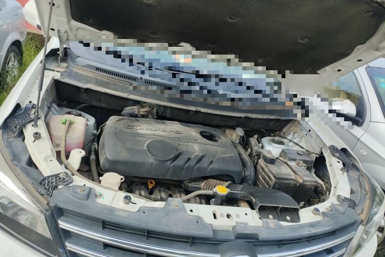 Used Dongfeng Fengon S560 2019 1.8L CVT Elite Model Engine Bay