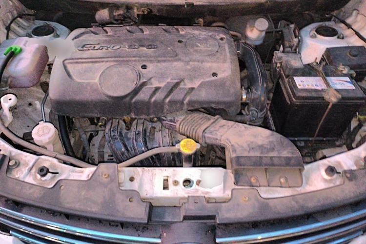 Used Dongfeng Fengon S560 2019 1.8L Manual Urban Model Engine Bay